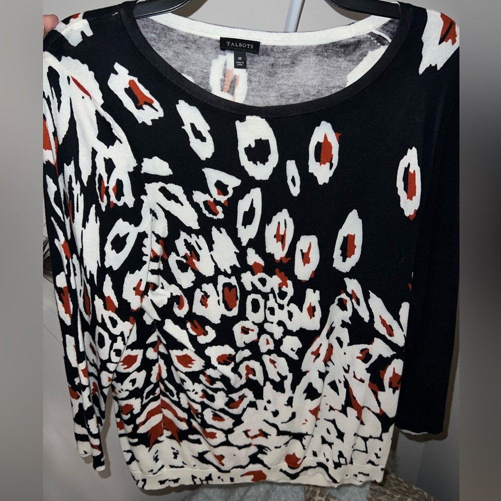Talbots cheetah print size medium missy’s tunic sweater multicolored